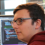 Dávid
- Engine fejlesztő