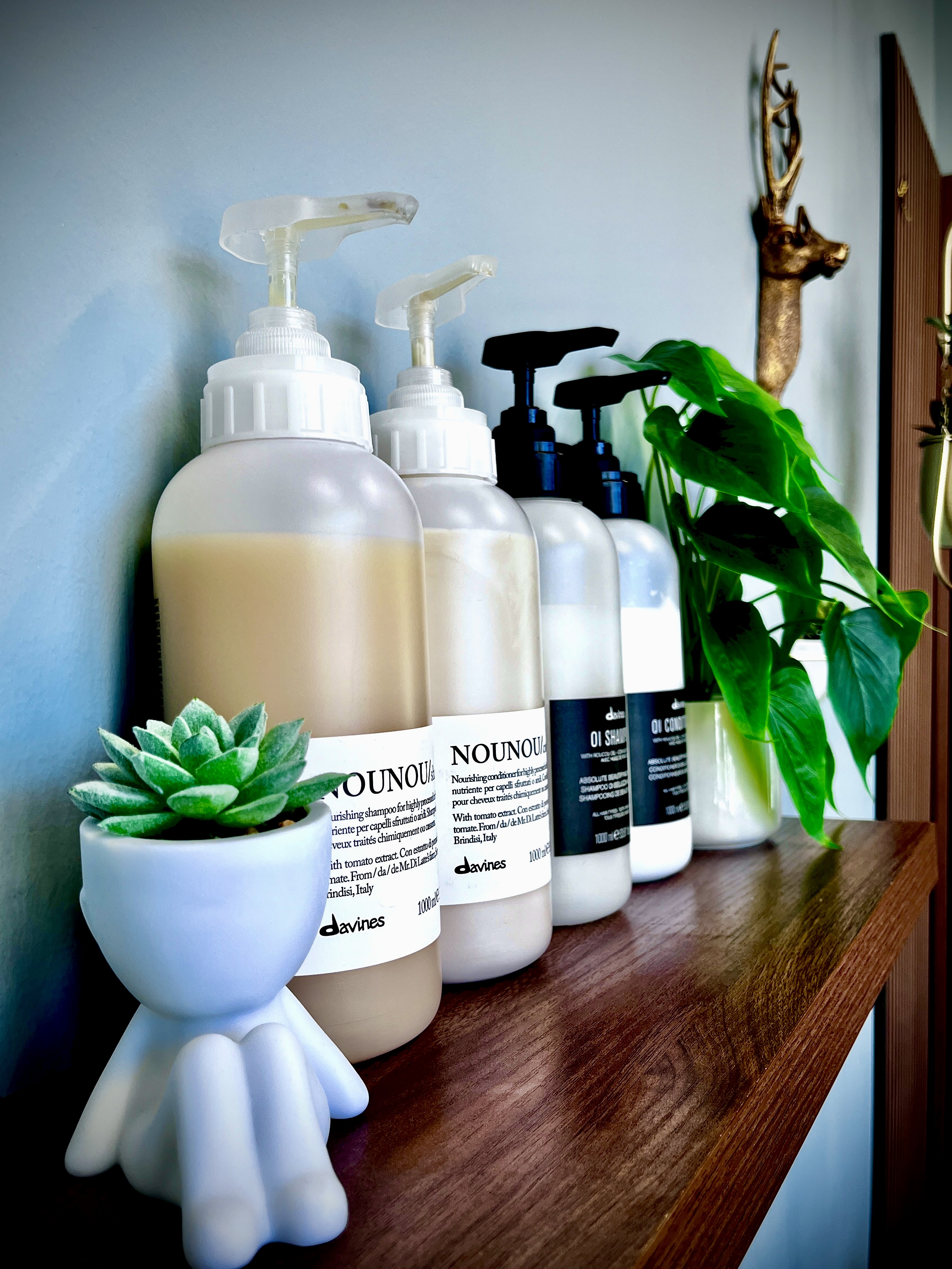 Davines professional hair care products, Bleach Black Studio