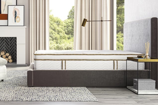 Saatva Latex Hybrid Mattress