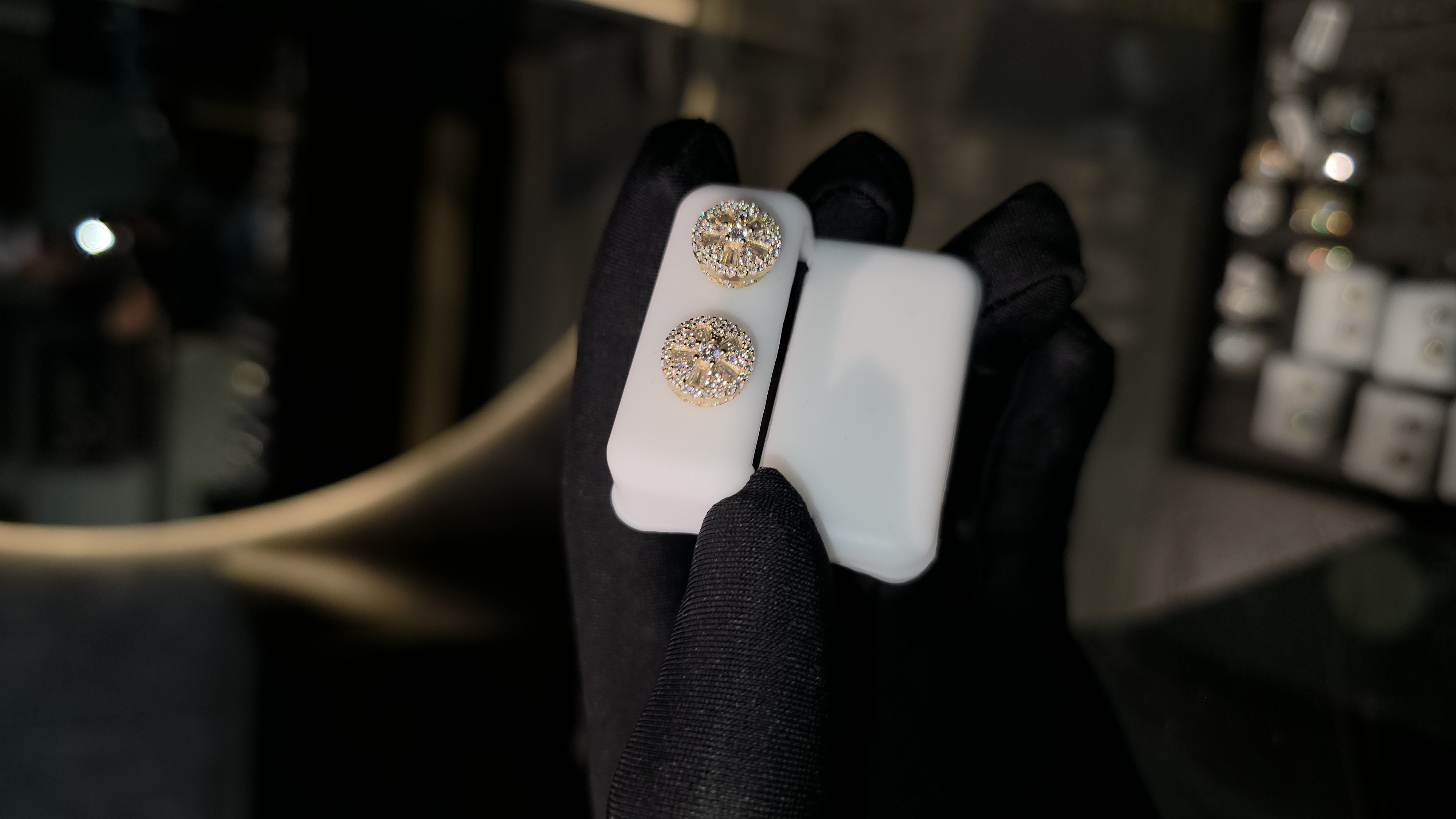 Arete Argon oro 10k moissanite