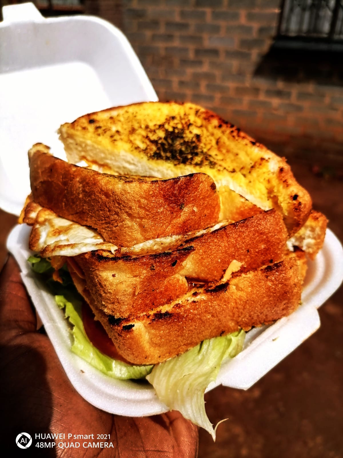 Egg & cheese sandwich 