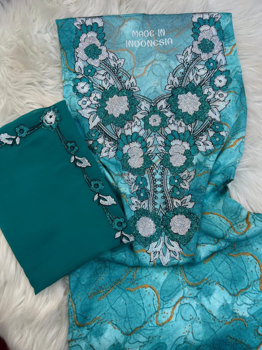 Mikhwar Andaloussi Turquoise Brode - Tissu Mariage 3ars Maroc couleur turquoise et blanc - Mikhwar UAE authentique disponible au Maroc chez Zargue