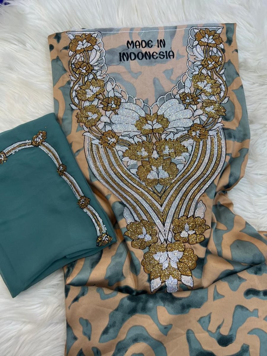 Mikhwar Andaloussi Tiger Peche - Tissu 3ars Mariage UAE Premium couleur peche et dore - Mikhwar UAE authentique disponible au Maroc chez Zargue