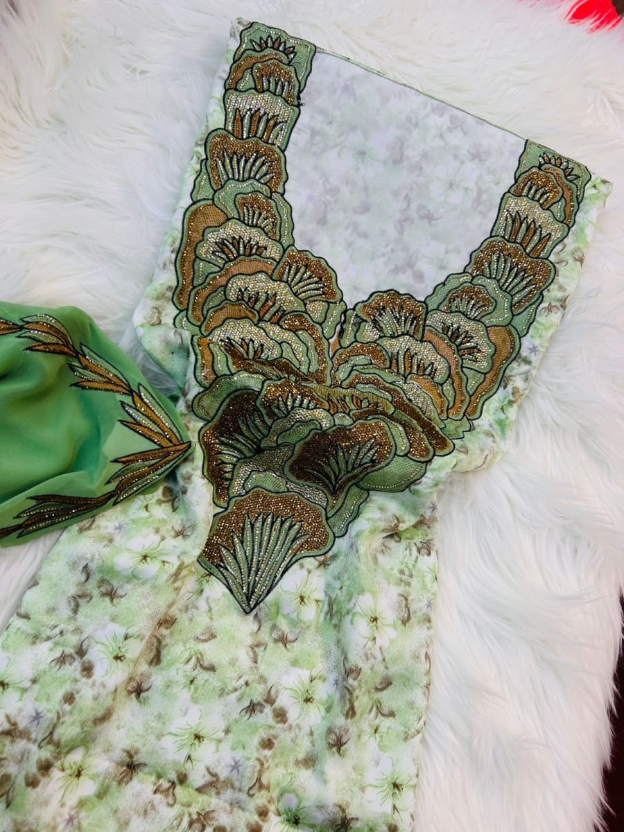 Mikhwar Andaloussi Vert Brode - Tissu Mariage 3ars Maroc couleur vert et dore - Mikhwar UAE authentique disponible au Maroc chez Zargue