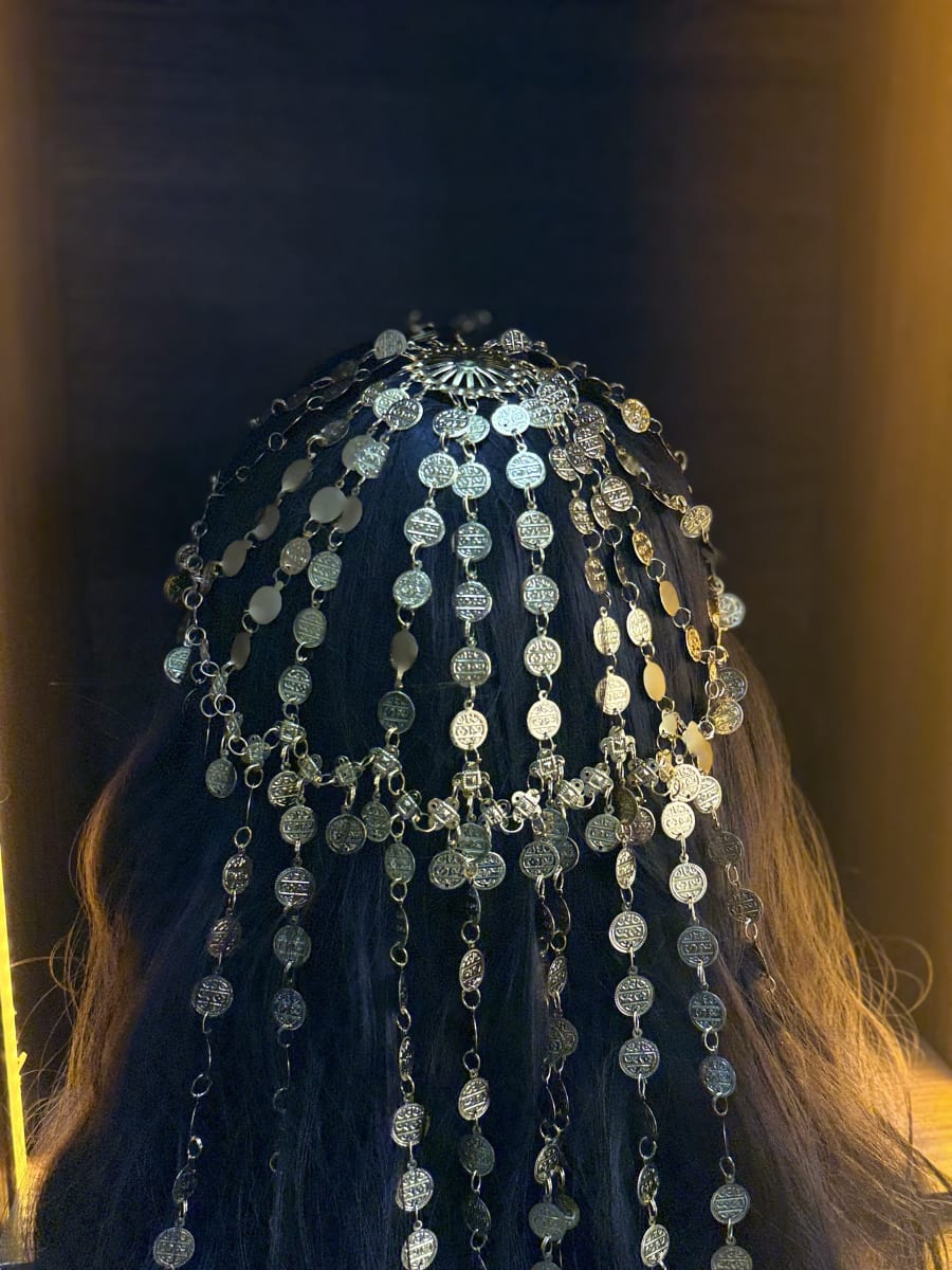 Accessoire Noir Traditionnel UAE - Bijou Mariage Maroc couleur noir et doré - Accessoire UAE authentique disponible au Maroc chez Zargue