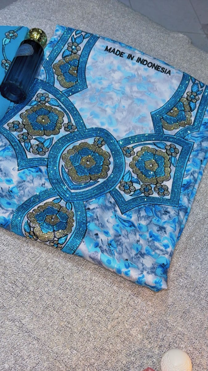Mikhwar Andaloussi Bleu Brode - Tissu Mariage 3ars Maroc couleur bleu et doré - Mikhwar UAE authentique disponible au Maroc chez Zargue