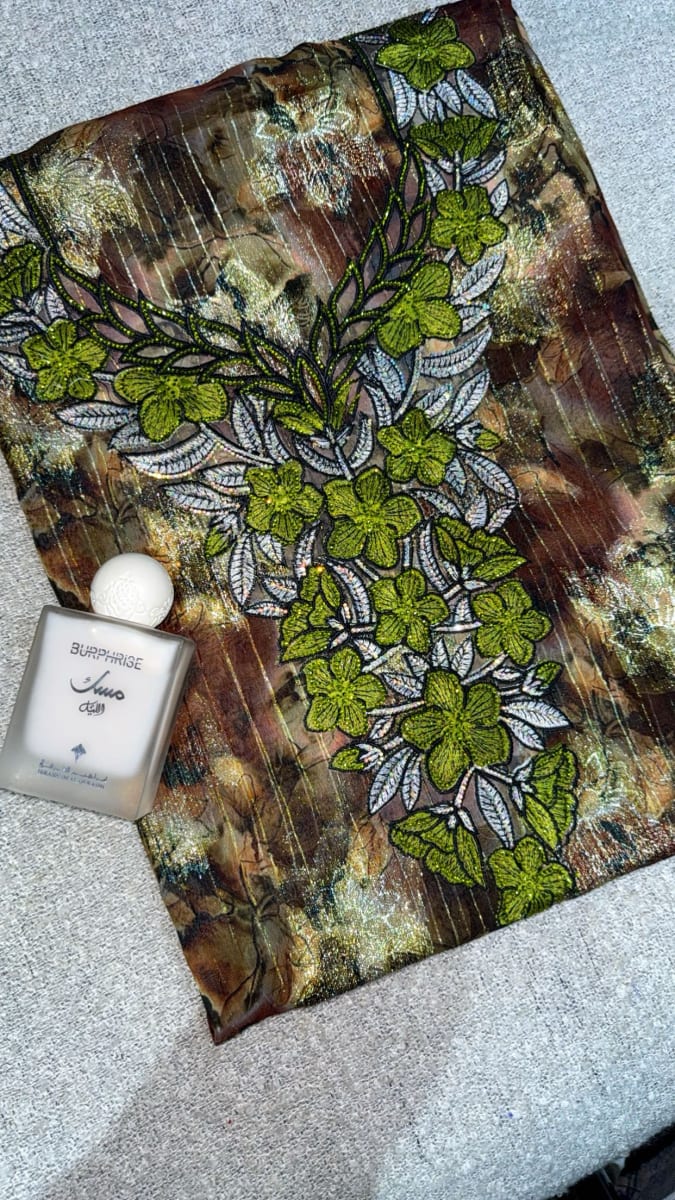 Tlija Italie Vert Elegant - Tissu Caftan Mariage Marocain couleur vert et marron - Mikhwar UAE authentique disponible au Maroc chez Zargue