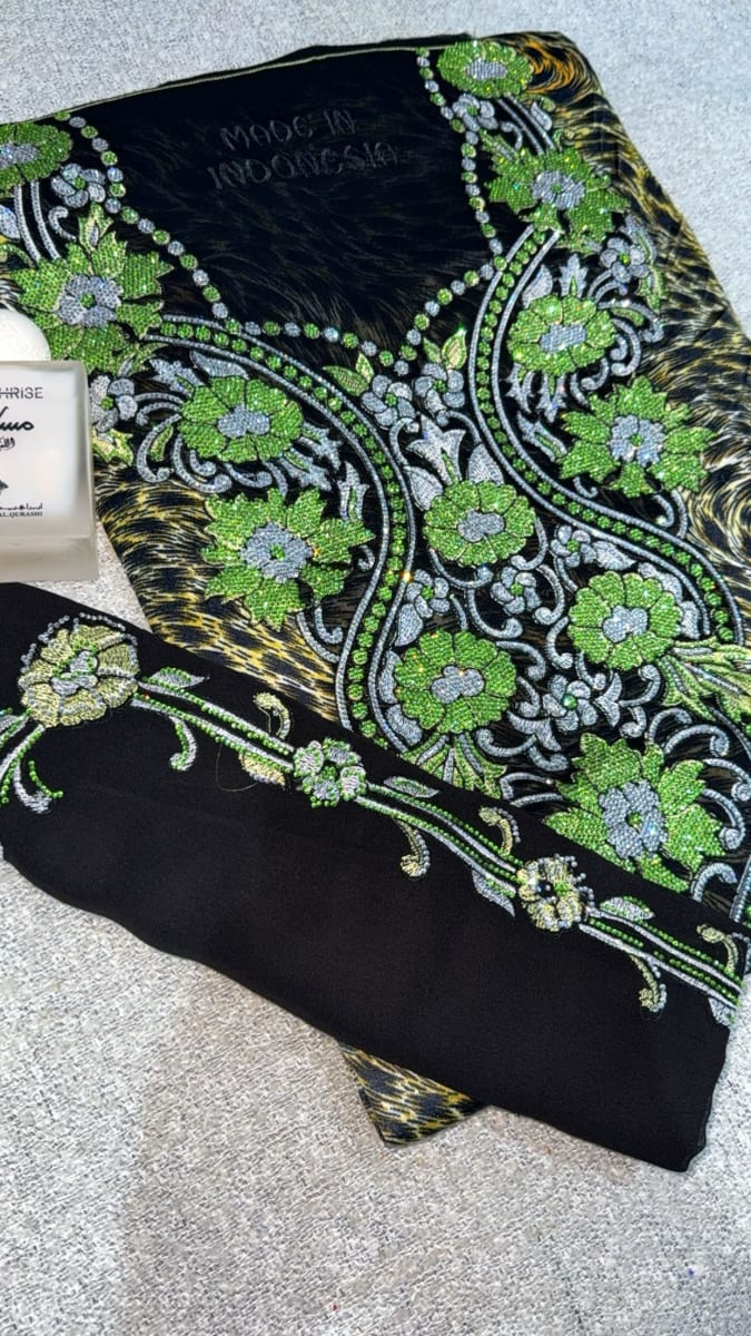 Mikhwar Andaloussi Tiger Noir - Tissu 3ars Mariage UAE Premium couleur noir et vert - Mikhwar UAE authentique disponible au Maroc chez Zargue