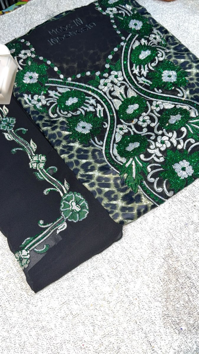 Mikhwar Andaloussi Tiger Noir - Tissu 3ars Mariage UAE Premium couleur noir et vert - Mikhwar UAE authentique disponible au Maroc chez Zargue