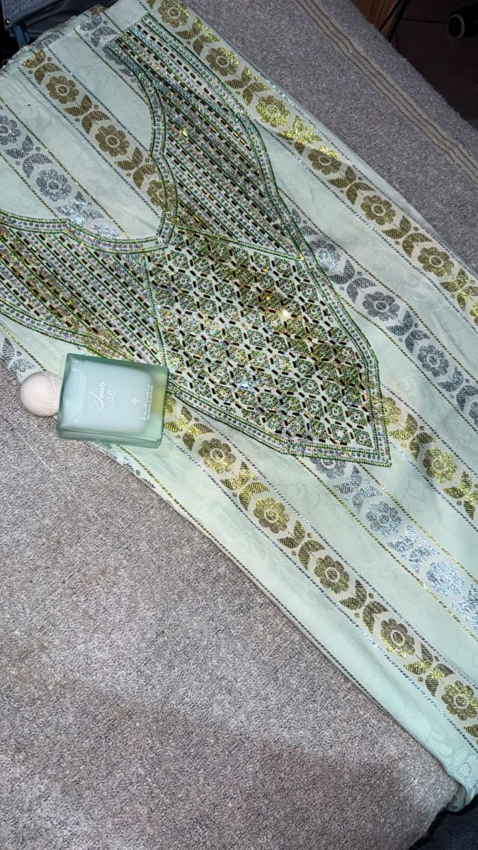 Mikhwar Jawhara Vert - Tissu Luxe 3ars Mariage UAE couleur vert et dore - Mikhwar UAE authentique disponible au Maroc chez Zargue
