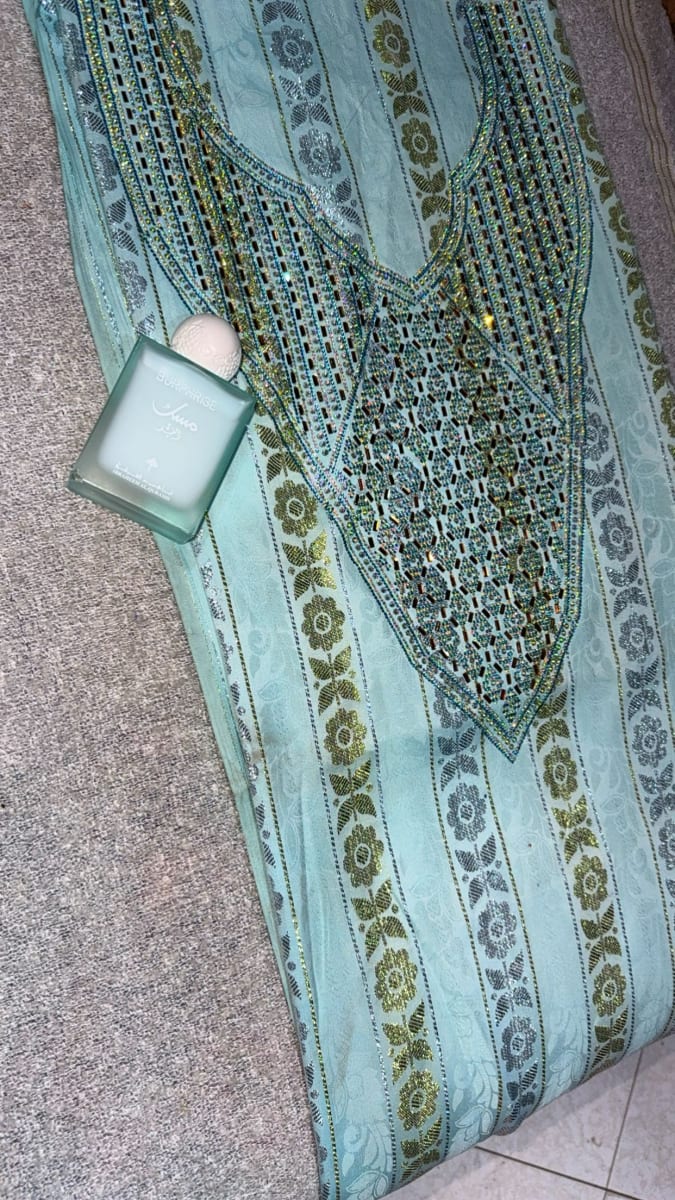 Mikhwar Jawhara Turquoise - Tissu Luxe 3ars Mariage UAE couleur turquoise et doré - Mikhwar UAE authentique disponible au Maroc chez Zargue