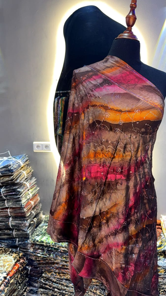 Foulard Tlija Marron - Chale Elegant UAE Mariee Marocaine couleur marron et rose - Foulard UAE authentique disponible au Maroc chez Zargue