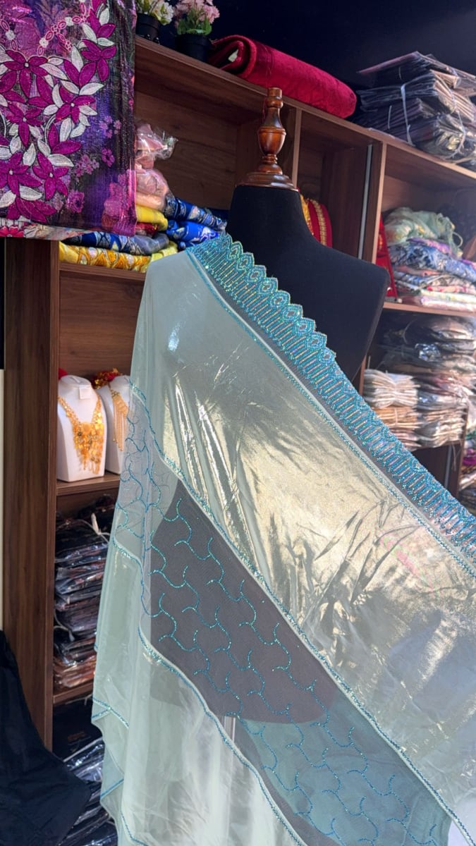 Foulard Carre Turquoise UAE Premium - Chale Mariage Maroc couleur turquoise et blanc - Foulard UAE authentique disponible au Maroc chez Zargue