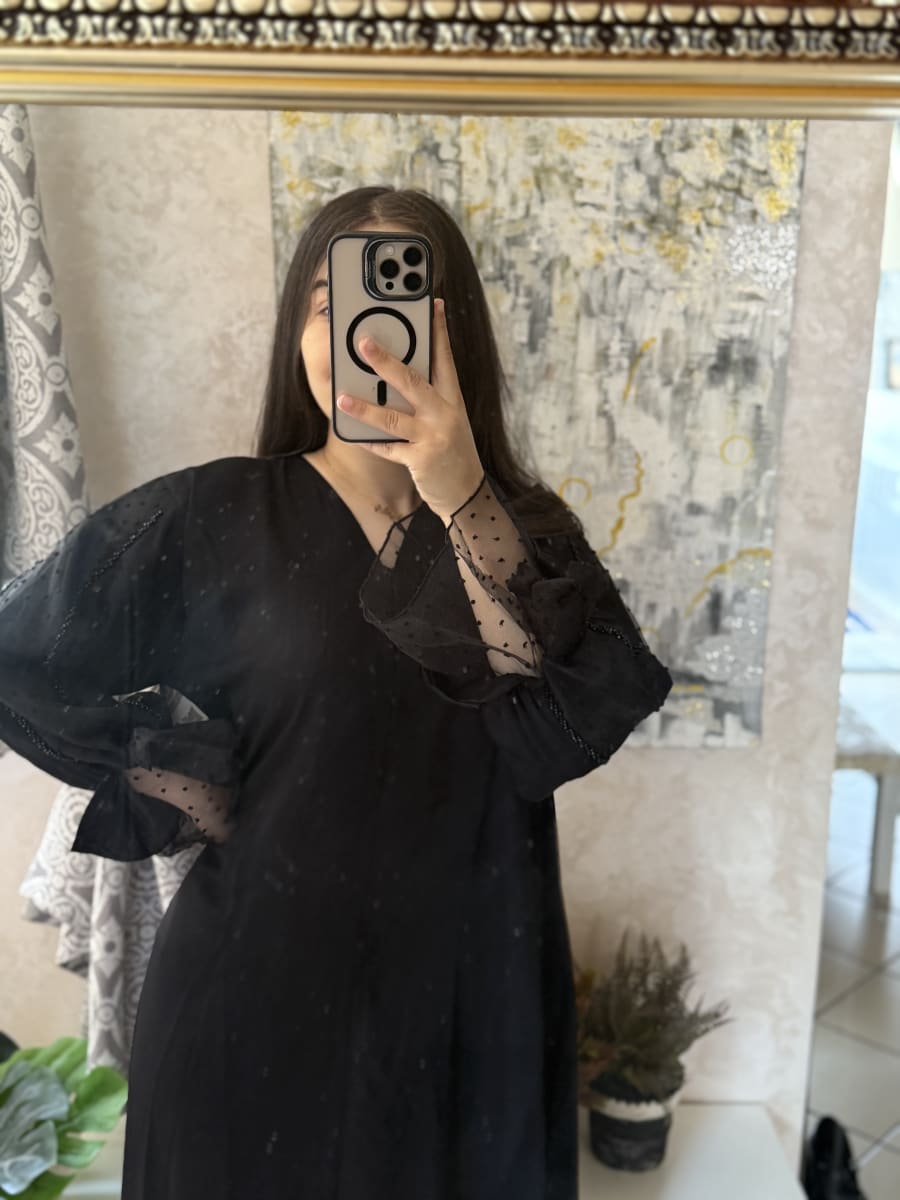Abaya Noir Premium UAE - Robe Elegante Mariage Maroc couleur noir et gris - Abaya Dubai authentique disponible au Maroc chez Zargue