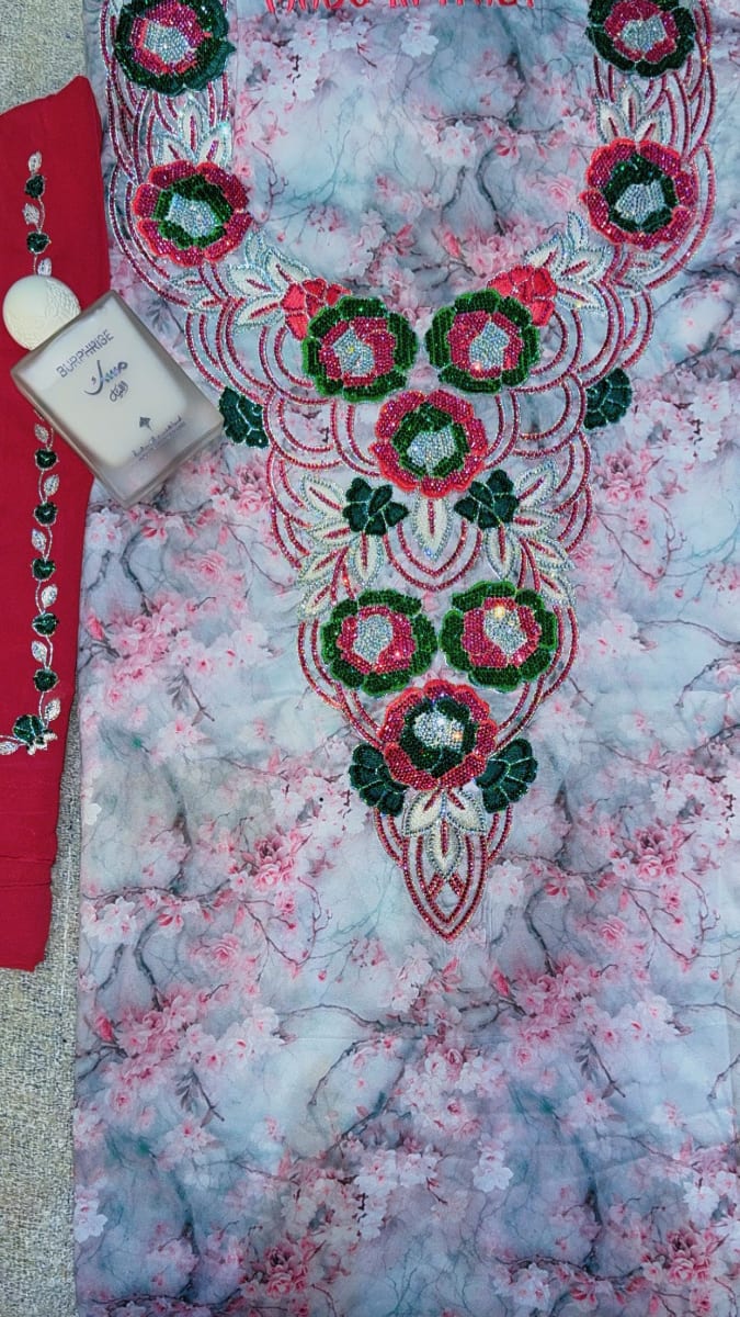 Tlija Italie 3D Rose - Tissu Caftan Mariee 2026 Maroc couleur rose et vert - Mikhwar UAE authentique disponible au Maroc chez Zargue