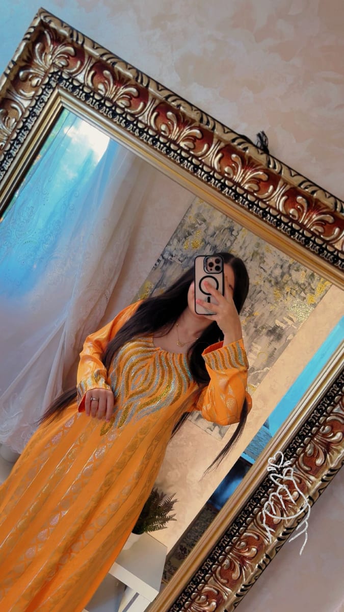 Mikhwar Jawhara Orange - Tissu Luxe 3ars Mariage UAE couleur orange et dore - Mikhwar UAE authentique disponible au Maroc chez Zargue