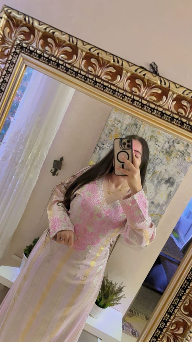 Mikhwar Jawhara Rose - Tissu Luxe 3ars Mariage UAE couleur rose et dore - Mikhwar UAE authentique disponible au Maroc chez Zargue