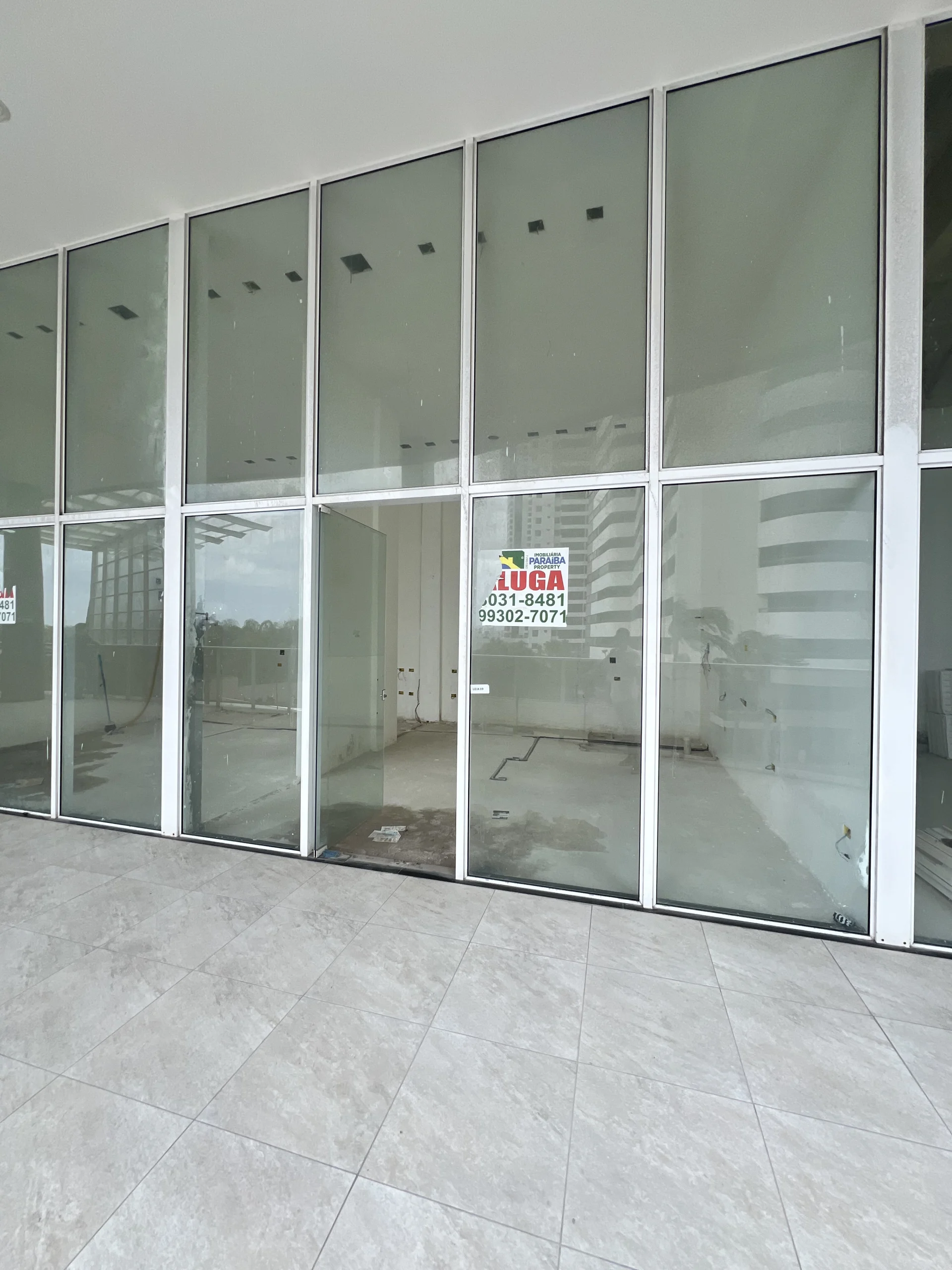 Loja Comercial 10 - Altiplano em Altiplano