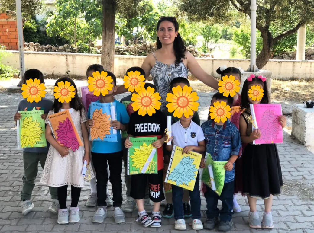 Bir Öğretmenin Açtığı Yoldan Umut Vagonu’na