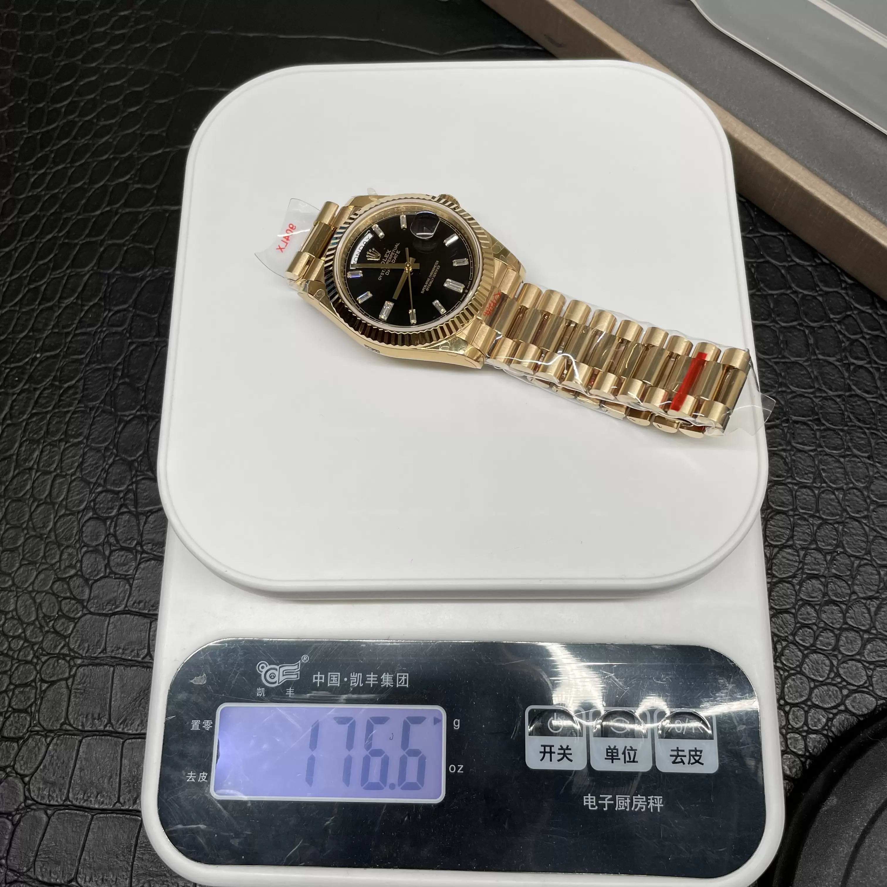 GM공장 V3 롤렉스 데이데이트 블랙 다이아 다이얼 로즈골드 금통 40mm 228235 상세 이미지 1