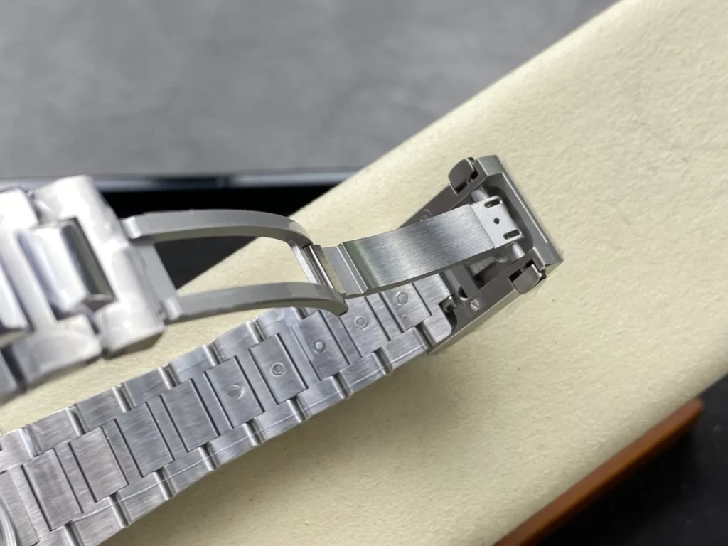 오데마피게 APS공장 IWC 포르투기저 오토매틱 42 IW501704 52010 무브먼트 상세 이미지 9