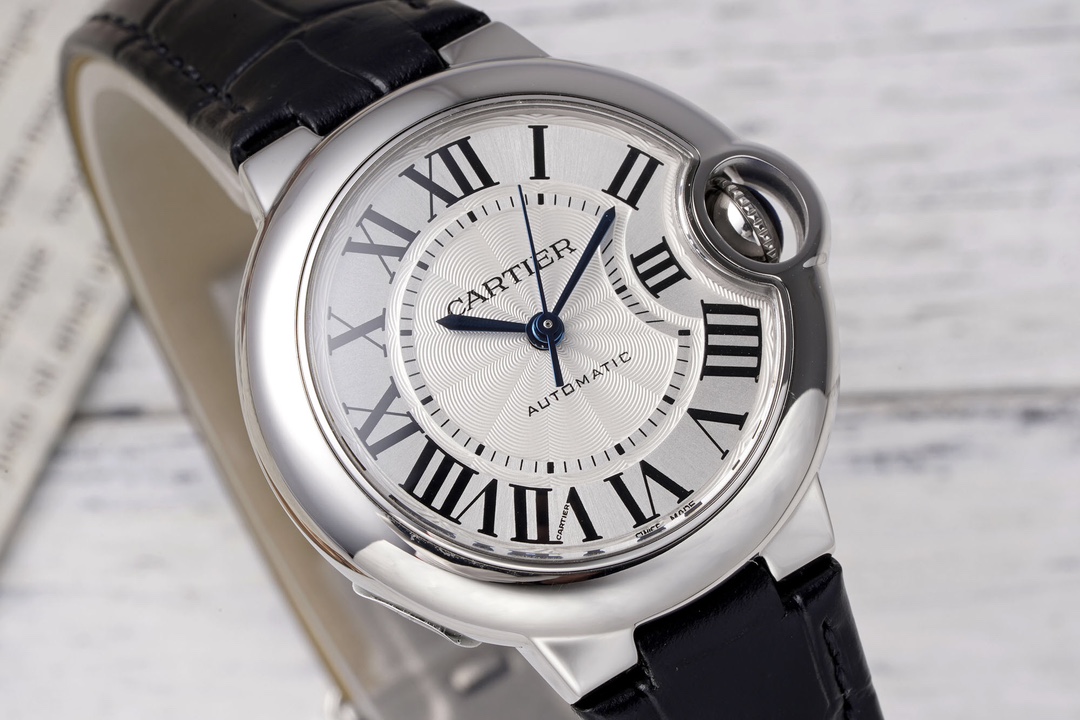 까르띠에 AF공장 까르띠에 발롱 브루 드 스틸 / 블랙 가죽밴드 33mm SEIKO NH05A 21J 무브먼트 상세 이미지 2