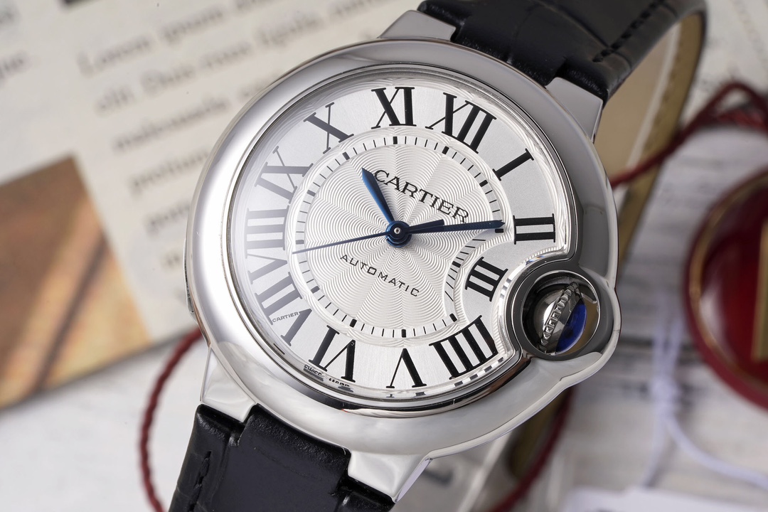 까르띠에 AF공장 까르띠에 발롱 브루 드 스틸 / 블랙 가죽밴드 33mm SEIKO NH05A 21J 무브먼트 상세 이미지 3