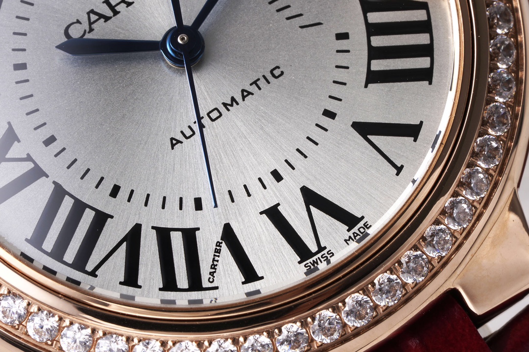 까르띠에 AF공장 까르띠에 발롱 브루 드 로즈골드 다이아 베젤 / 레드 가죽밴드 33mm SEIKO NH05A 21J 무브먼트 상세 이미지 5