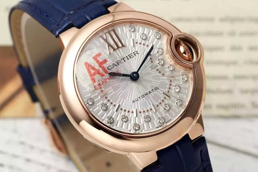 까르띠에 AF공장 까르띠에 발롱 브루 드 로즈골드 다이아 베젤 / 블루 가죽밴드 33mm SEIKO NH05A 21J 무브먼트 상세 이미지 2