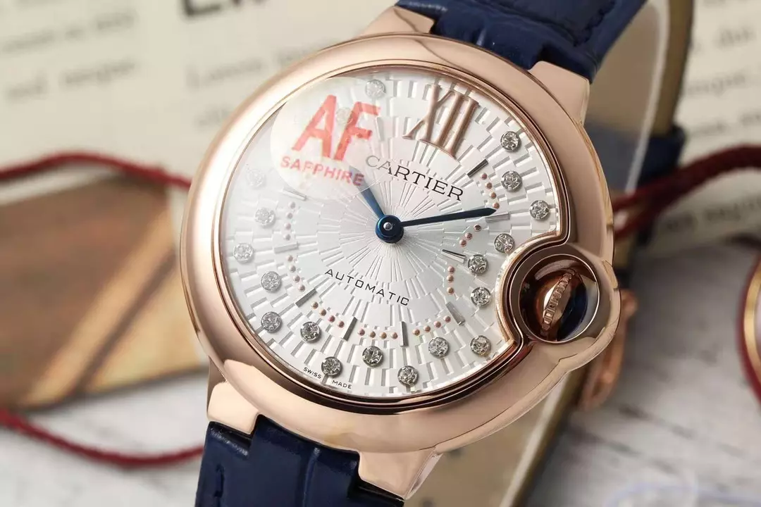 까르띠에 AF공장 까르띠에 발롱 브루 드 로즈골드 다이아 베젤 / 블루 가죽밴드 33mm SEIKO NH05A 21J 무브먼트 상세 이미지 3