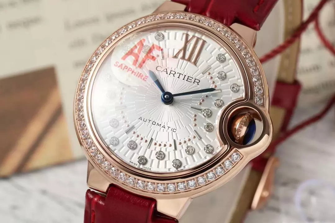 까르띠에 AF공장 까르띠에 발롱 브루 드 로즈골드 다이아 베젤 / 레드 가죽밴드 33mm SEIKO NH05A 21J 무브먼트 상세 이미지 2