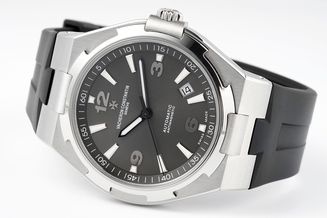 PPF공장 PPF공장 바쉐론콘스탄틴 오버시즈 그레이 다이얼 42mm 러버밴드 447040 9015 무브먼트 상세 이미지 6