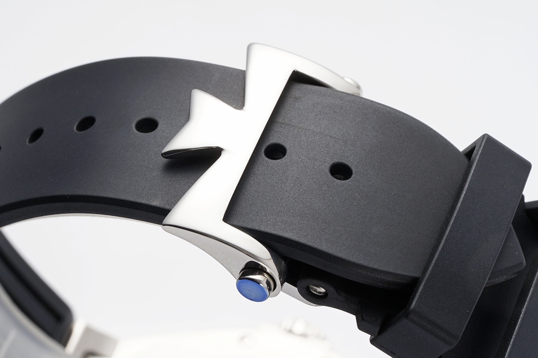 PPF공장 PPF공장 바쉐론콘스탄틴 오버시즈 그레이 다이얼 42mm 러버밴드 447040 9015 무브먼트 상세 이미지 9