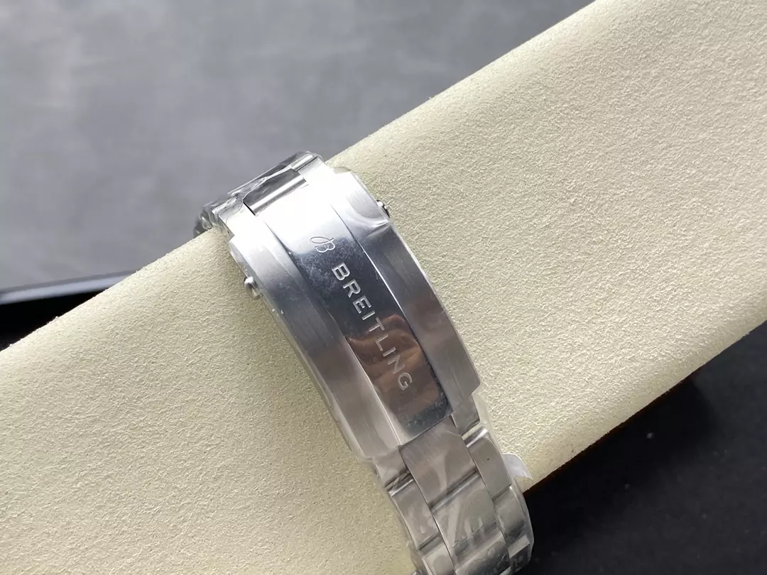 브라이틀링 BLS공장 브라이틀링 어벤져 청판 다이얼 44mm 2836 무브먼트 상세 이미지 8