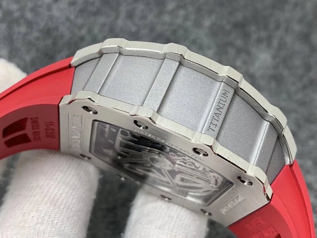 리차드밀 KV공장 리차드밀 르망 화이트 스틸 케이스 한정판 / 레드 러버밴드  상세 이미지 7