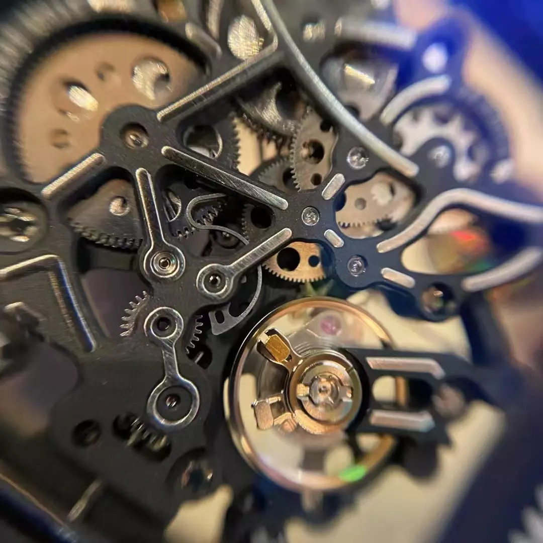 오데마피게 APS공장 V2 리차드밀 부바왓슨 RM-055 블랙 카본 케이스 블루 러버밴드 NTPT 카본, 리얼 티타늄 제작 상세 이미지 9