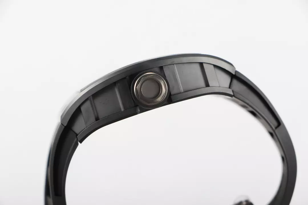 리차드밀 RM공장 리차드밀 부바왓슨 RM-055 블랙 카본 케이스 블랙 러버밴드 NTPT 카본, 리얼 티타늄 제작 상세 이미지 7