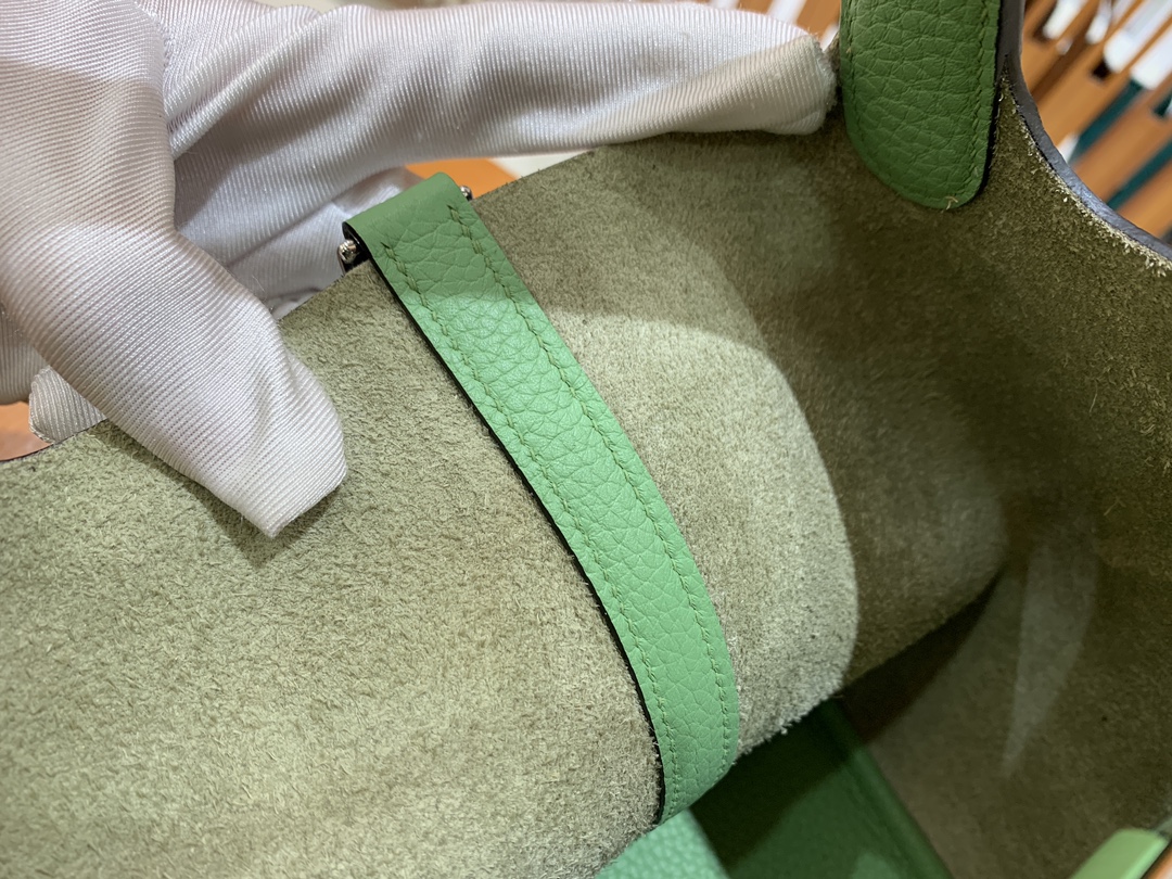 에르메스 그린엘 에르메스 피코탄 18 아보카도 그린 실버 버클  상세 이미지 5
