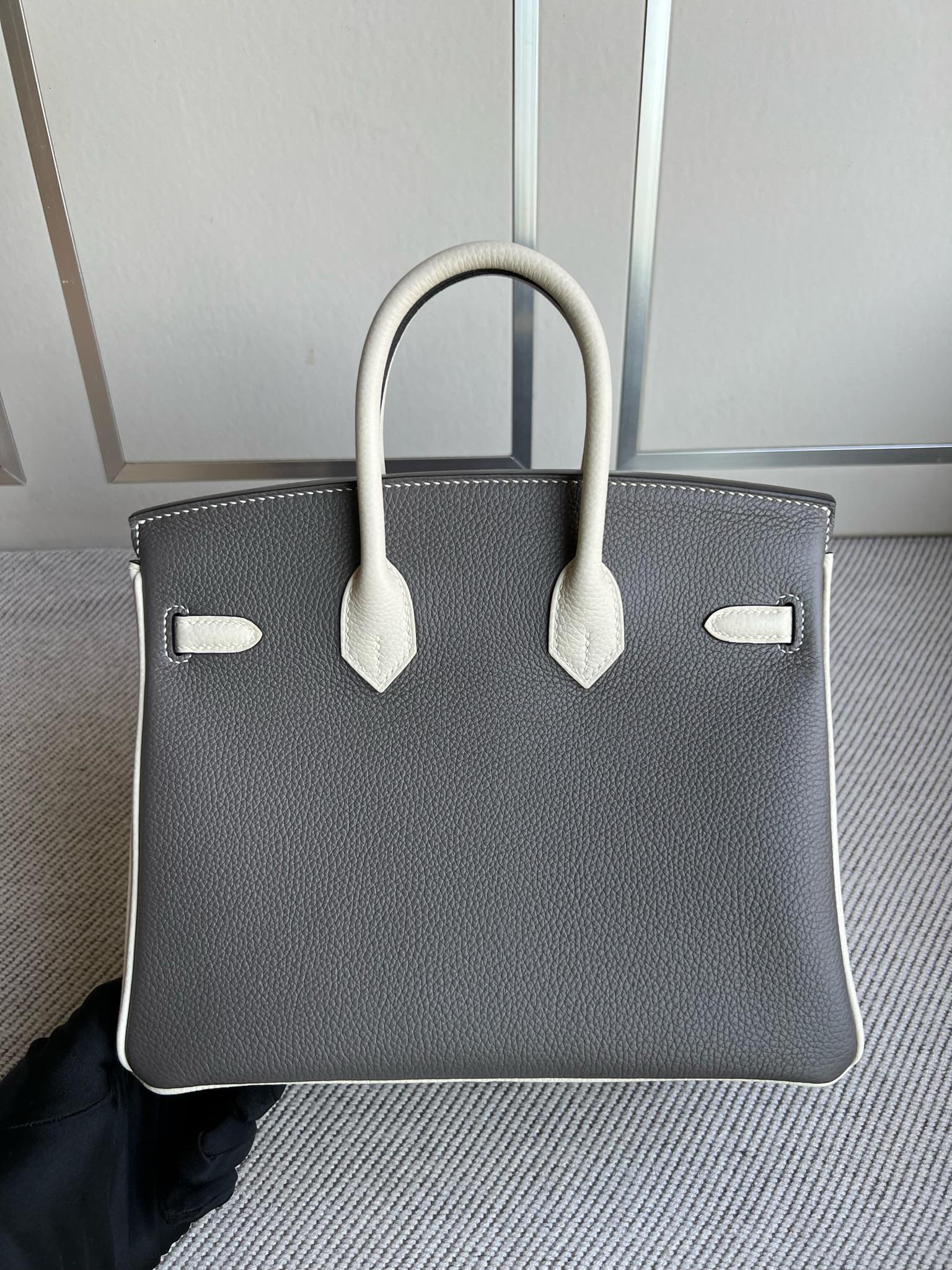 에르메스 반수공 에르메스 버킨백 25 그레이 화이트 금장 엡송  상세 이미지 2