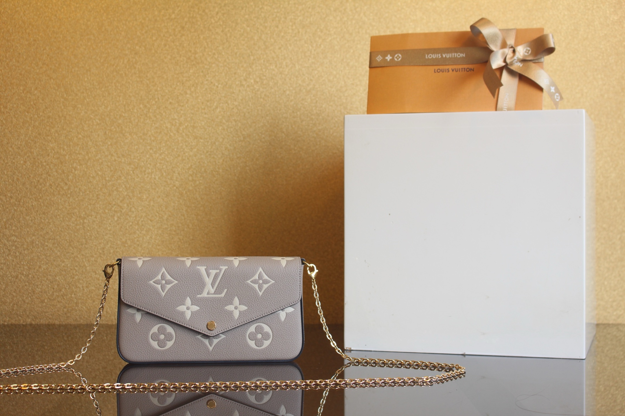 루이비통 루이비통 펠리시 포쉐트 모노그램 앙프렝뜨 M69977 정품 동일가죽 사용! 상세 이미지 1