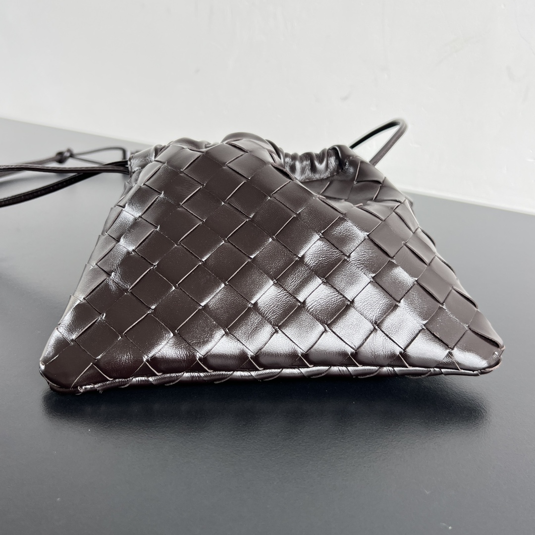 보테가 보테가 베네타 미니 파우치 백 브라운 816987 21x16.6 cm 상세 이미지 7