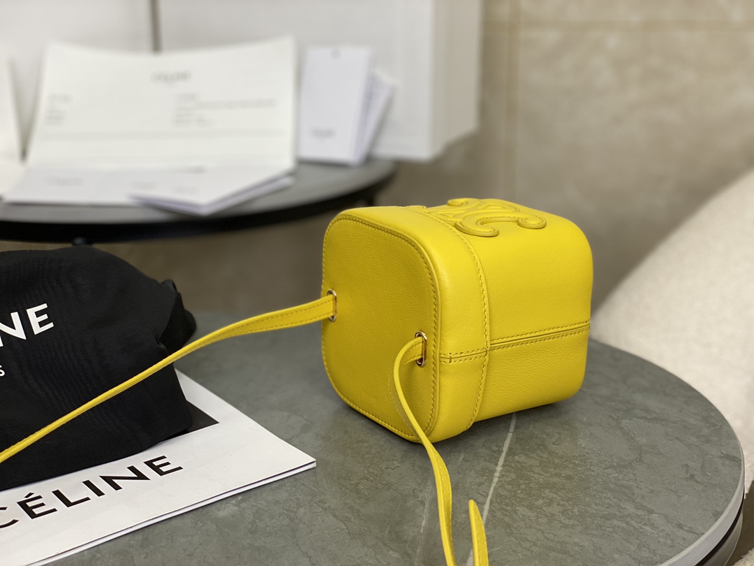 셀린느 셀린느 트리오페 퀴르 스몰 박스 숄더백 옐로우 199263 11 x 11 x 11 cm 상세 이미지 7