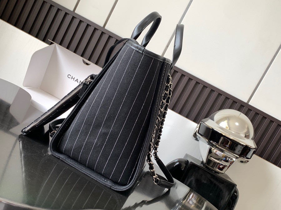 샤넬 지존샵 샤넬 시즌 스트라이프 도빌백 토트 숄더 블랙 투톤 A66941  상세 이미지 2