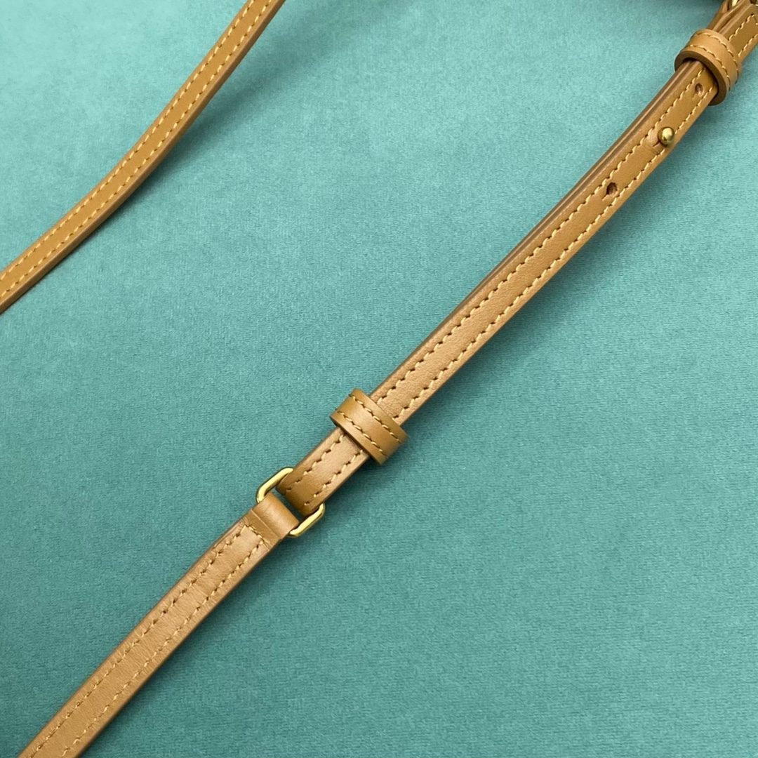 생로랑 생로랑 모노그램 루루 토이 숄더백 브라운 금장 467072 Size : 20 x 6 x 15 cm 상세 이미지 7