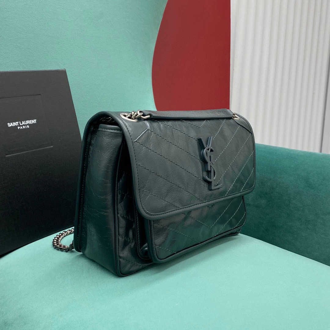 생로랑 공장 생로랑 여성 니키 미디움 체인 숄더백 다크 그린 498894 Size :  28 x 14 x 20 cm 상세 이미지 3