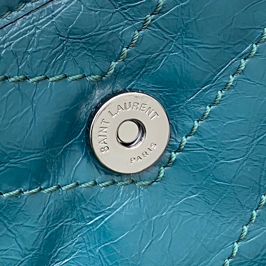 생로랑 공장 생로랑 여성 니키 미디움 체인 숄더백 다크그린 498894 Size :  28 x 14 x 20 cm 상세 이미지 5