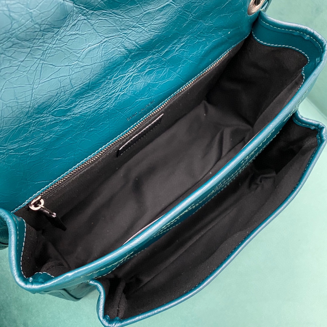 생로랑 공장 생로랑 여성 니키 미디움 체인 숄더백 다크그린 498894 Size :  28 x 14 x 20 cm 상세 이미지 7