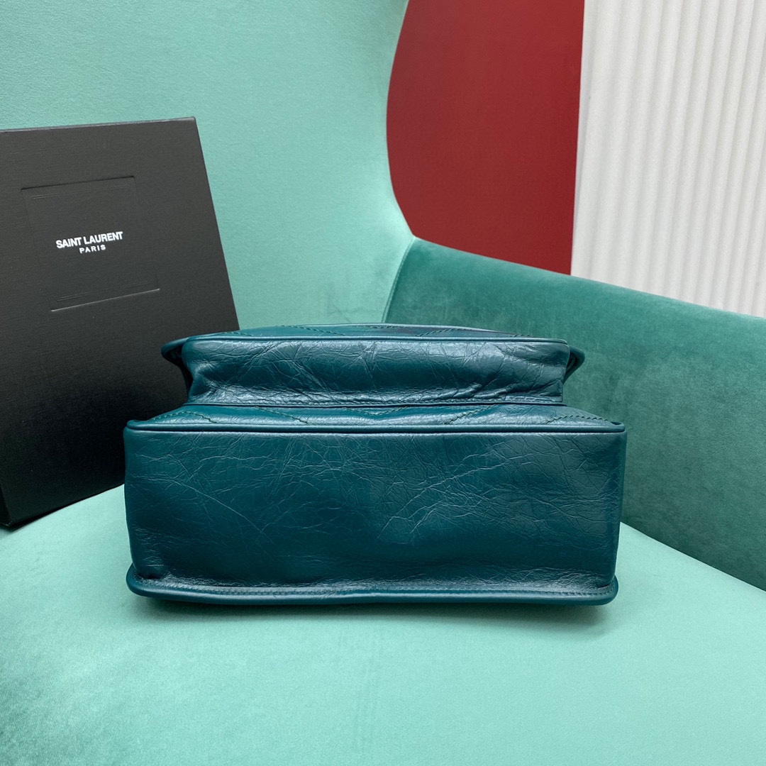 생로랑 공장 생로랑 여성 니키 미디움 체인 숄더백 다크그린 498894 Size :  28 x 14 x 20 cm 상세 이미지 9