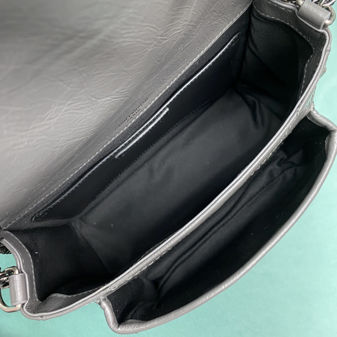 생로랑 생로랑 니키 숄더 스몰 그레이 633160 Size :  22 x 17 x 12 cm 상세 이미지 7