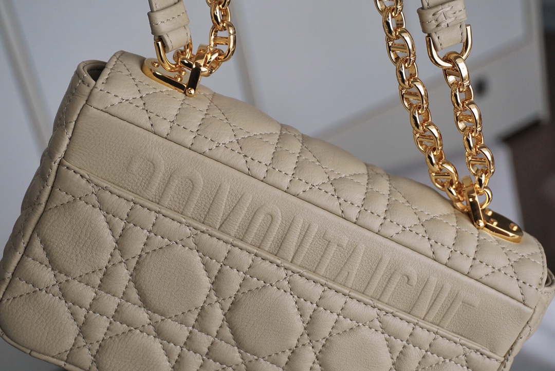 디올 엔젤 공장 디올 카로 백 베이지 서플 까나쥬 송아지 가죽 사이즈 20cm 상세 이미지 7